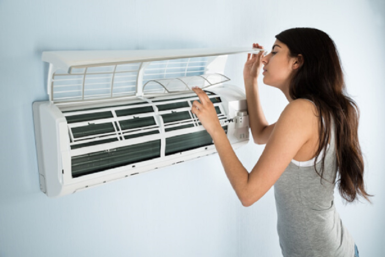 Avoid Using Air Conditioner When It Is Leaking to Maintain a Healthy Life