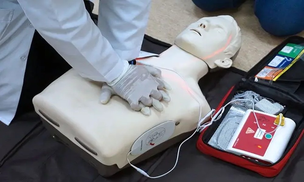 Automated External Defibrillators Improving Emergency Response During Critical Cardiac Situations